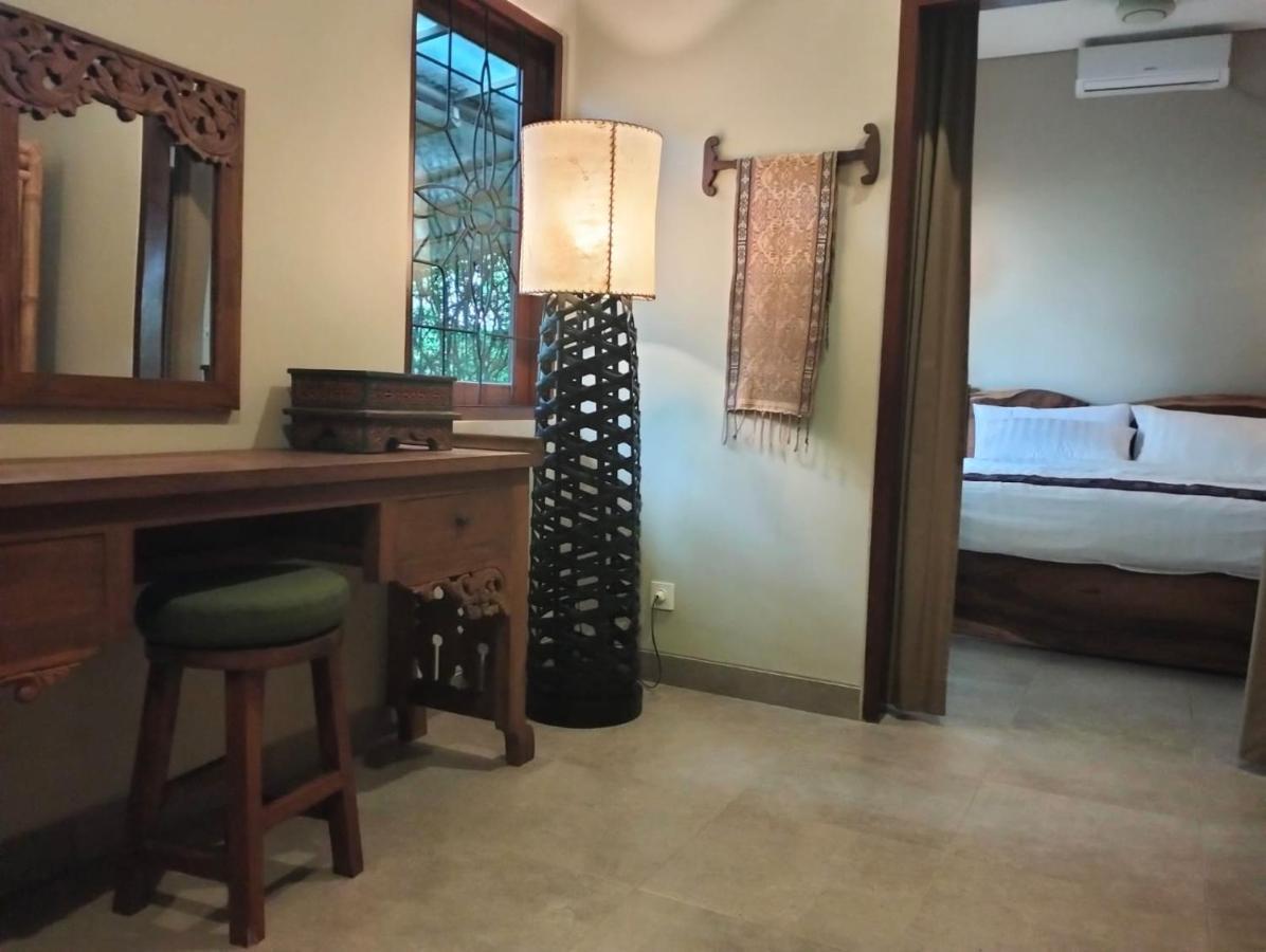 Villa Jeruk Selong Belanak Extérieur photo
